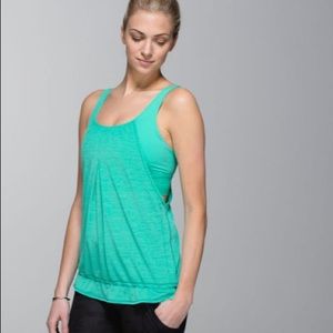 NWOT Lululemon Run Times Tank Green